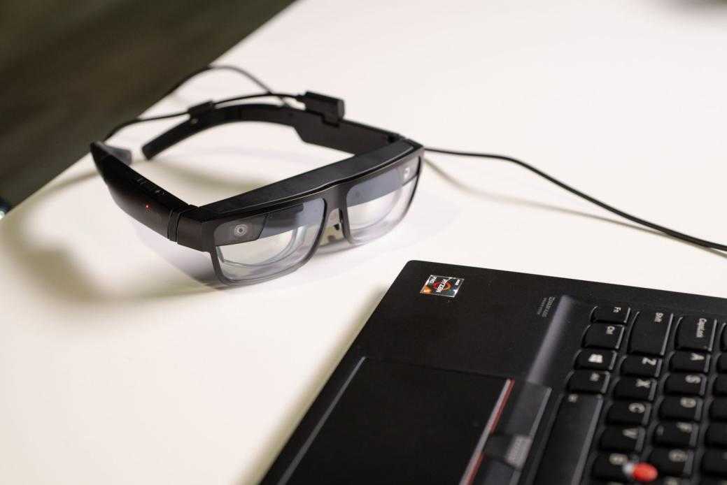 CES2021|聯想發布企業級AR眼鏡 同時顯示5個虛擬畫面